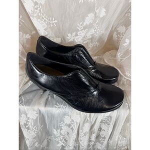 Naot Black Leather Slip-On Comfort Shoe | EU 39 / US 8